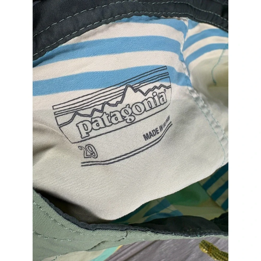 Patagonia Mens Board Shorts Swim Trunks Size 29 Striped Inseam 8
